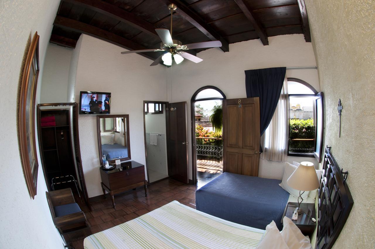 Casa Florencia Hotel Антигуа-Гватемала Экстерьер фото