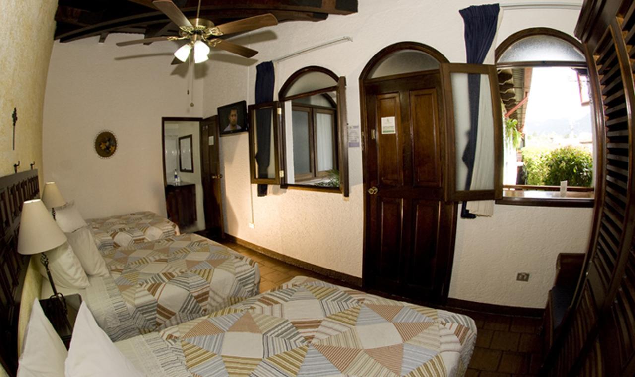 Casa Florencia Hotel Антигуа-Гватемала Экстерьер фото